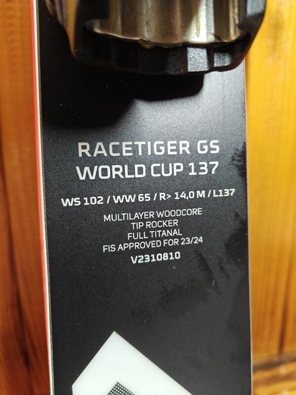 LYŽE VOLKL RACETIGER GS WORLDCUP JR FIS 137CM --MODEL 2024--